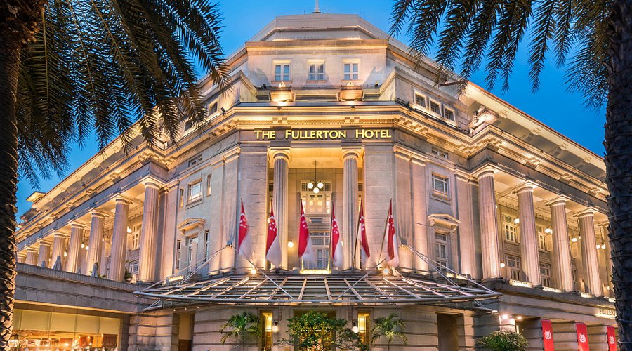 The Fullerton Hotel